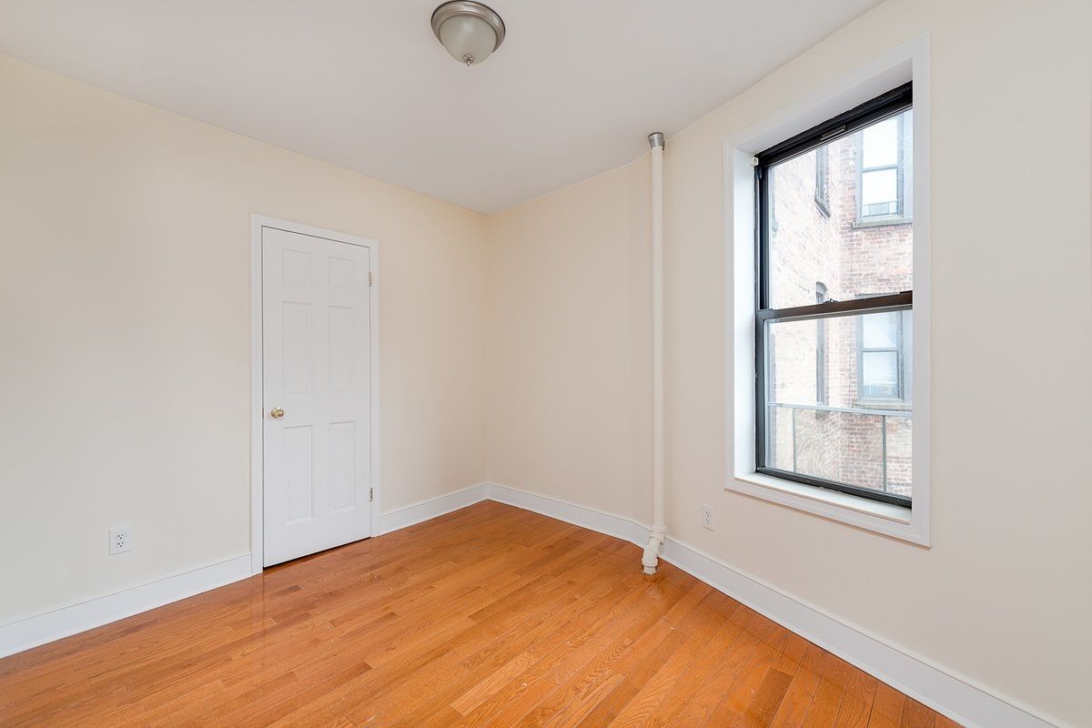 611 West 171st Street, Unit C Manhattan, NY 10032 - Photo 3 of 5