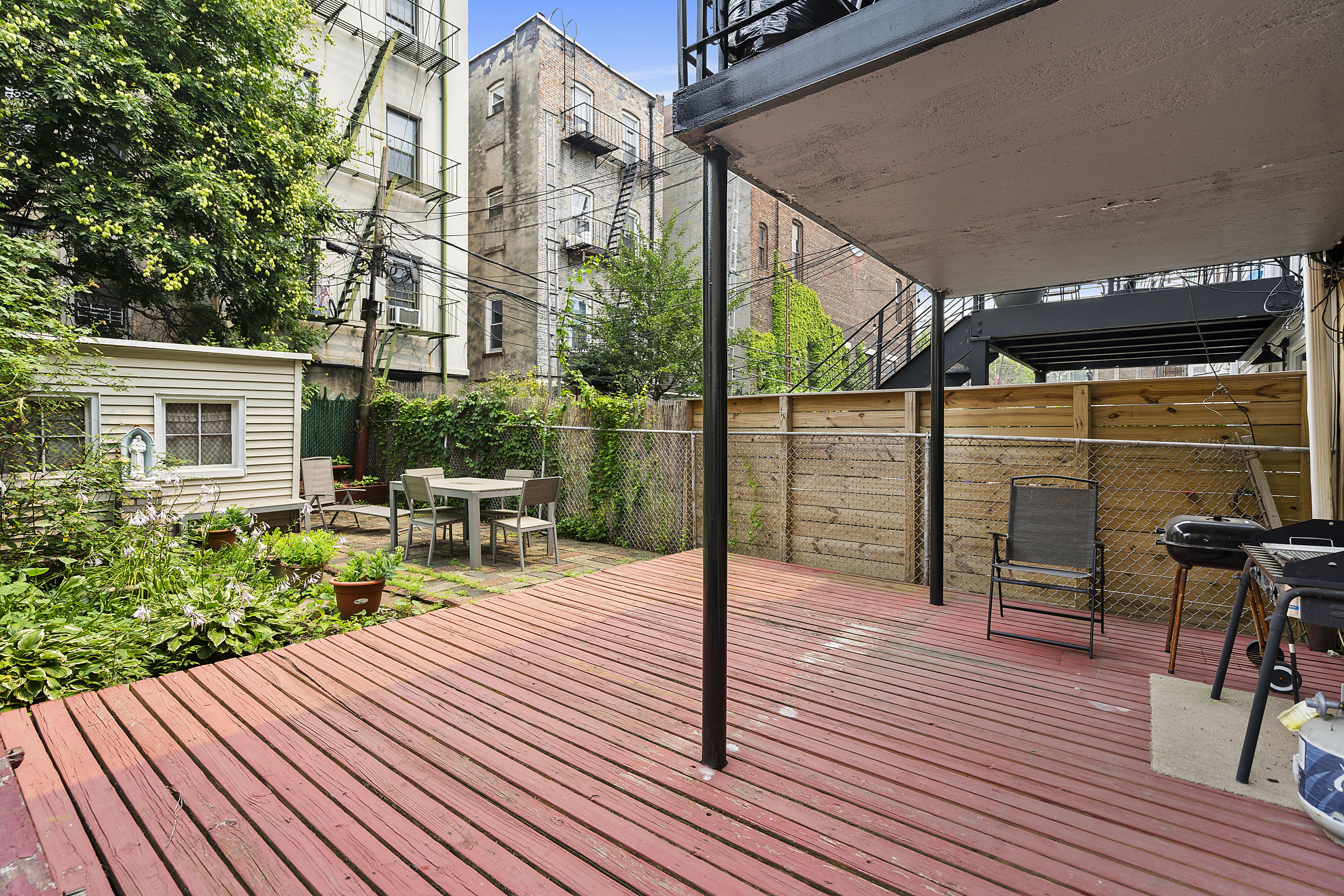 690 Humboldt Street Brooklyn, NY 11222 - Photo 3 of 7