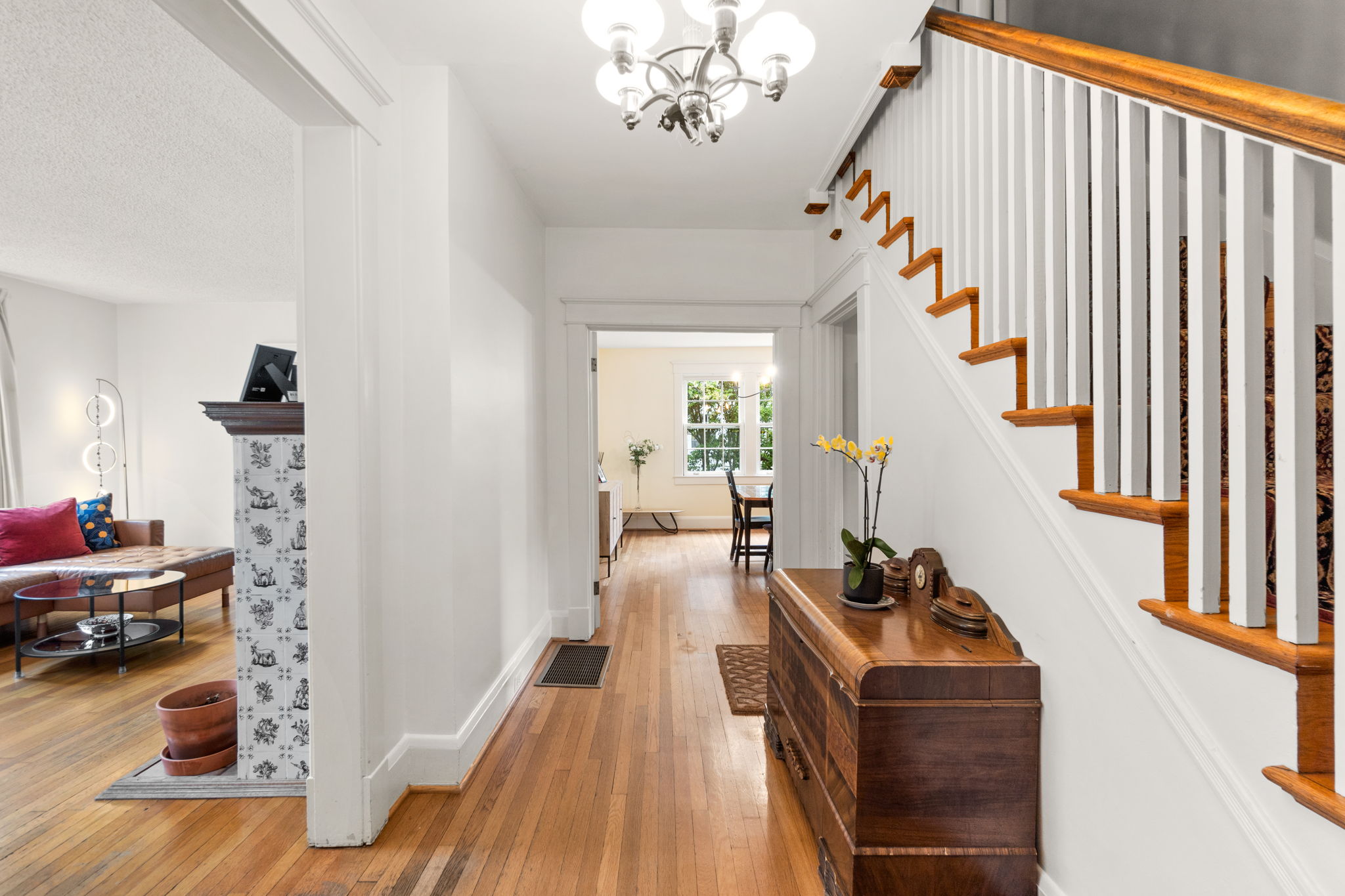 322 St Dunstans Road Baltimore, MD 21212 - Photo 4 of 36