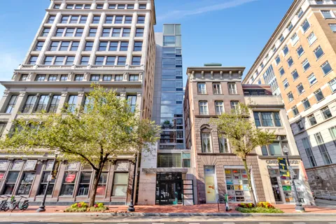 $1,350,000 | 675 E Street Northwest, Unit 900, Washington, DC 20004
