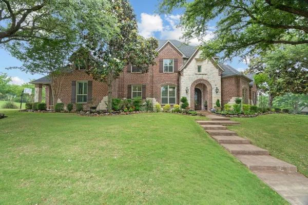 $1,075,000 | 533 Loma Vista Drive, Heath, TX 75032