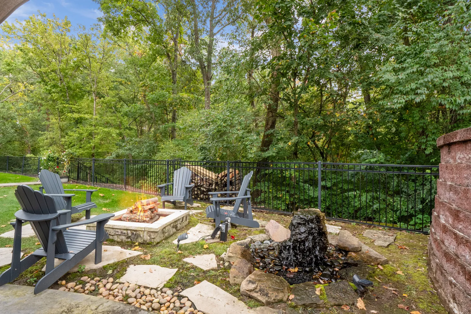 $1,995,000 | 13352 Weston Park Drive, St. Louis, MO 63131