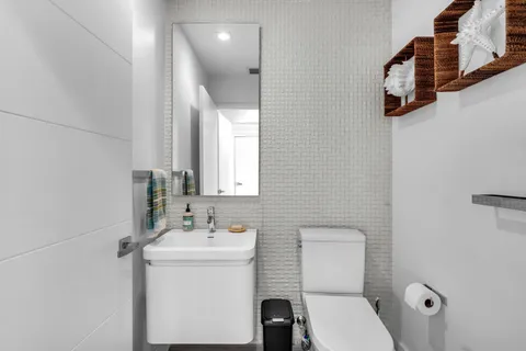 $3,750,000 | 707 West 54th Street, Miami Beach, FL 33140