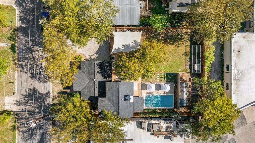 909 East 50th Street Austin, TX 78751 - Photo 36 of 38