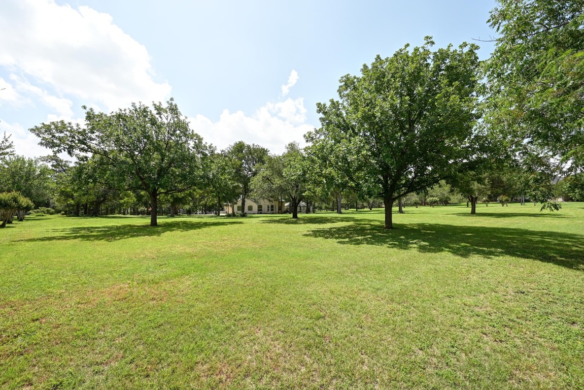 111 Trinity Street Cedar Creek, TX 78612 - Photo 30 of 38