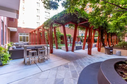 $660,000 | 1000 New Jersey Avenue Southeast, Unit 720, Washington, DC 20003