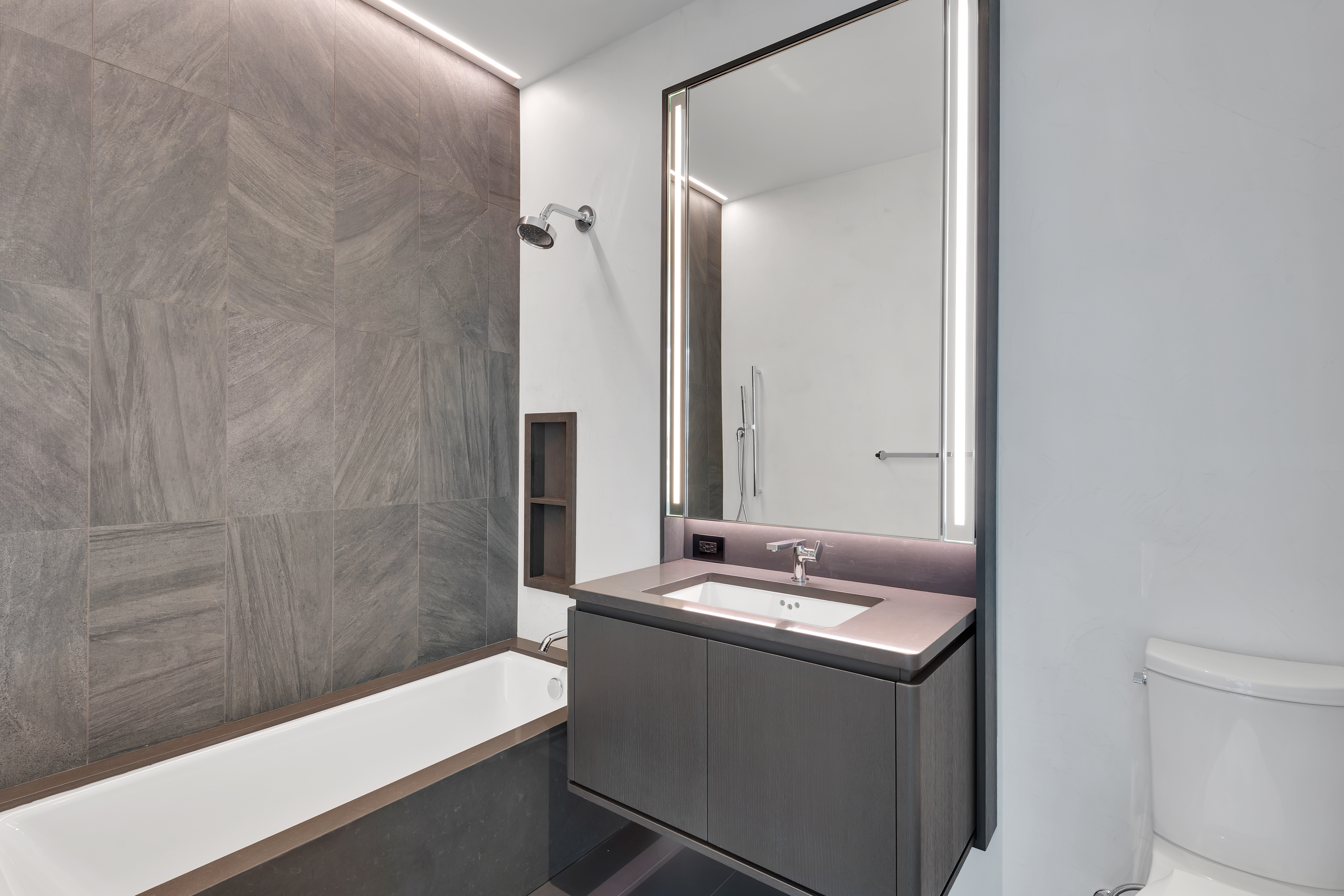 77 Charlton Street, Unit S11G Manhattan, NY 10014 - Photo 4 of 9