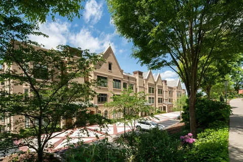 $2,000,000 | 288 Macon Avenue, Unit 301, Asheville, NC 28804