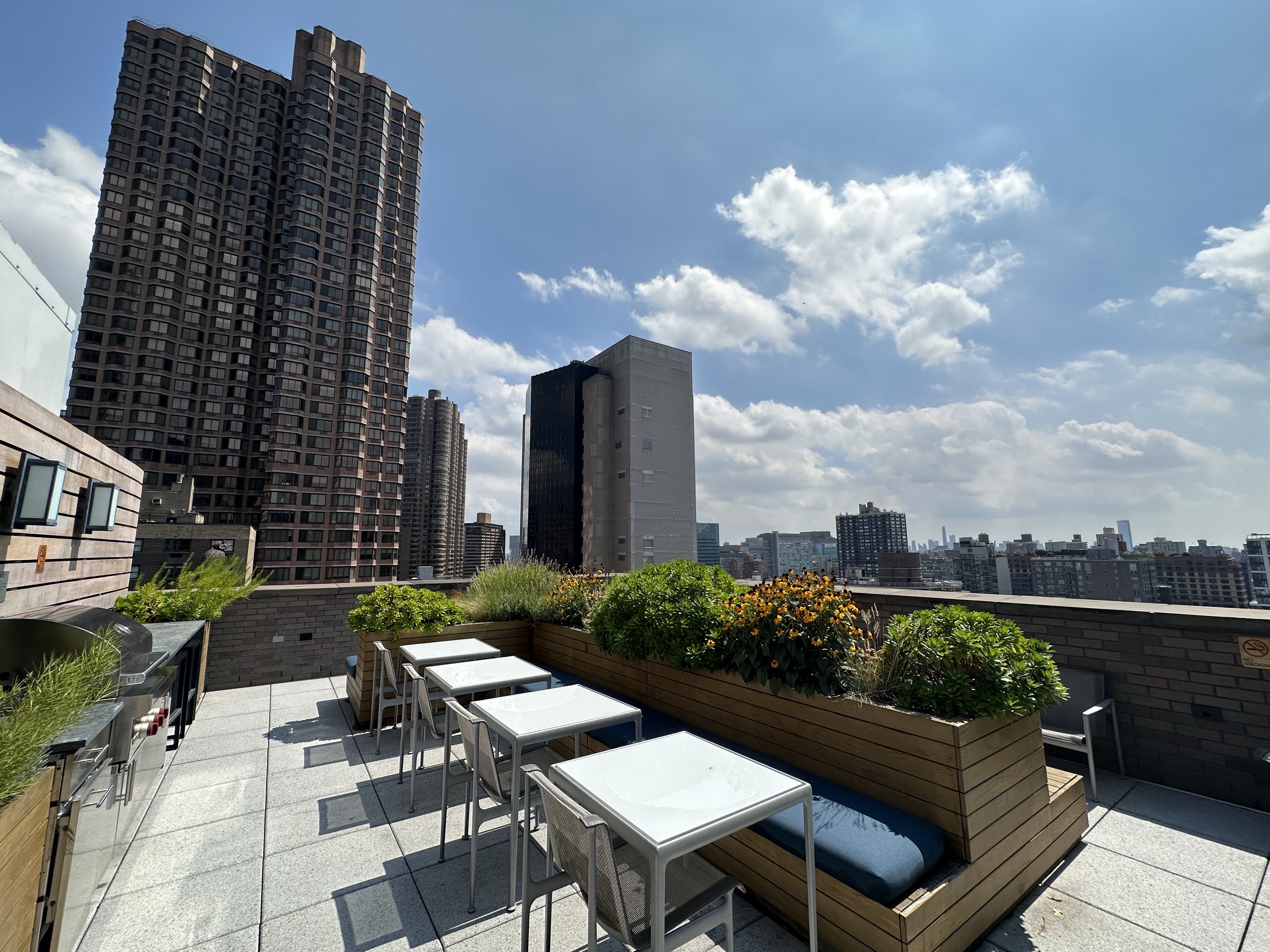 591 3rd Avenue, Unit 9C Manhattan, NY 10016 - Photo 10 of 13 a view of a terrace with sitting area