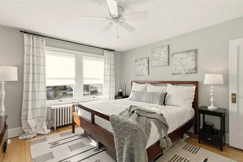 $775,000 | 5 Fenwick Street, Greenlawn, NY 11740