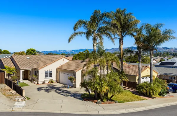 $950,000 | 1166 Rose Court, Grover Beach, CA 93433