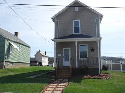$315,000 | 215 McKim Street, Zelienople, PA 16063