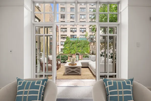 $7,495,000 | 313 West 102nd Street | Upper West Side