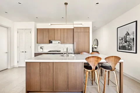 $1,395,000 | 180 Front Street, Unit 12C | DUMBO