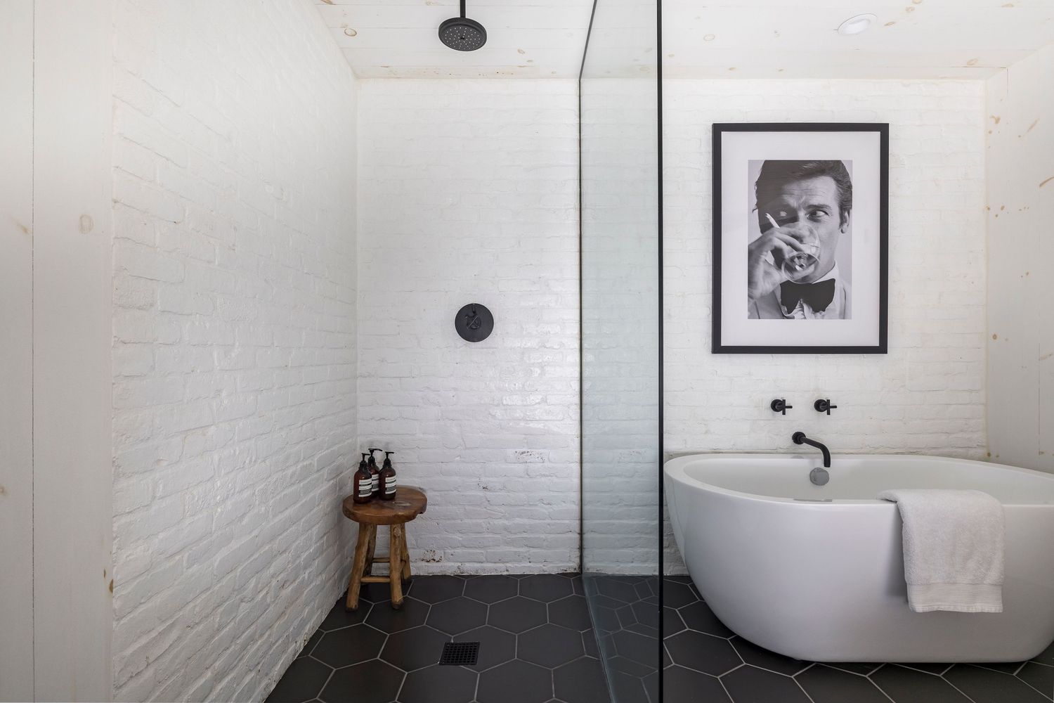 64 Alewive Brook Road East Hampton, NY 11937 - Photo 17 of 24