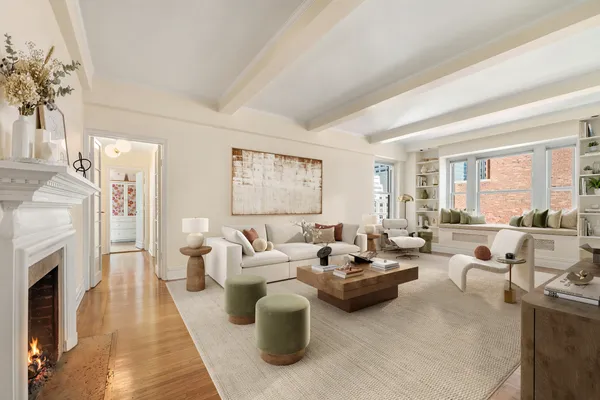 $2,150,000 | 77 Park Avenue, Unit 12F | Murray Hill