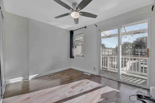 $3,000 | 639 20th Street Northeast, Washington, DC 20002