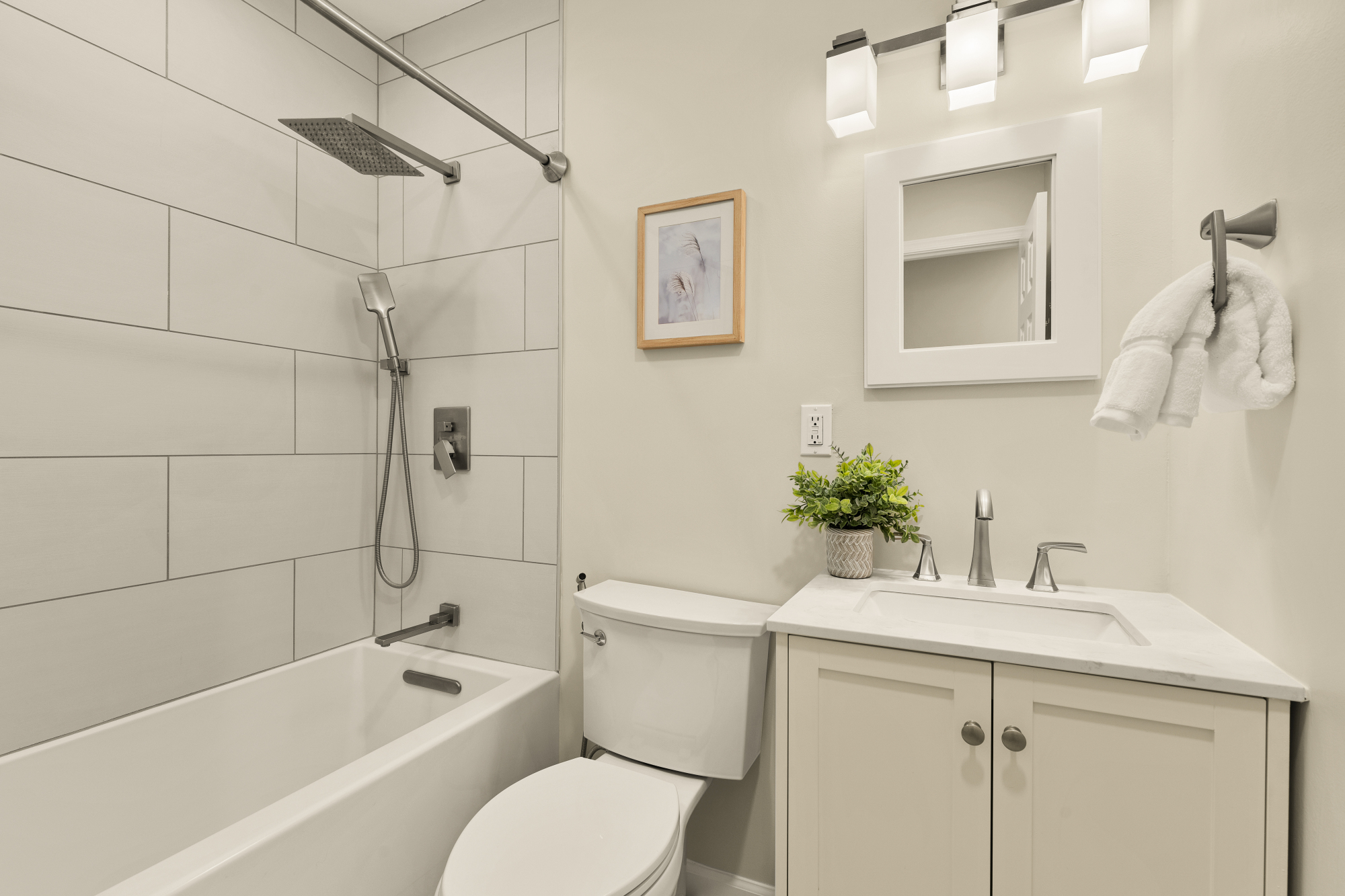 Inverness Ridge Road Potomac, MD 20854 - Photo 38 of 57