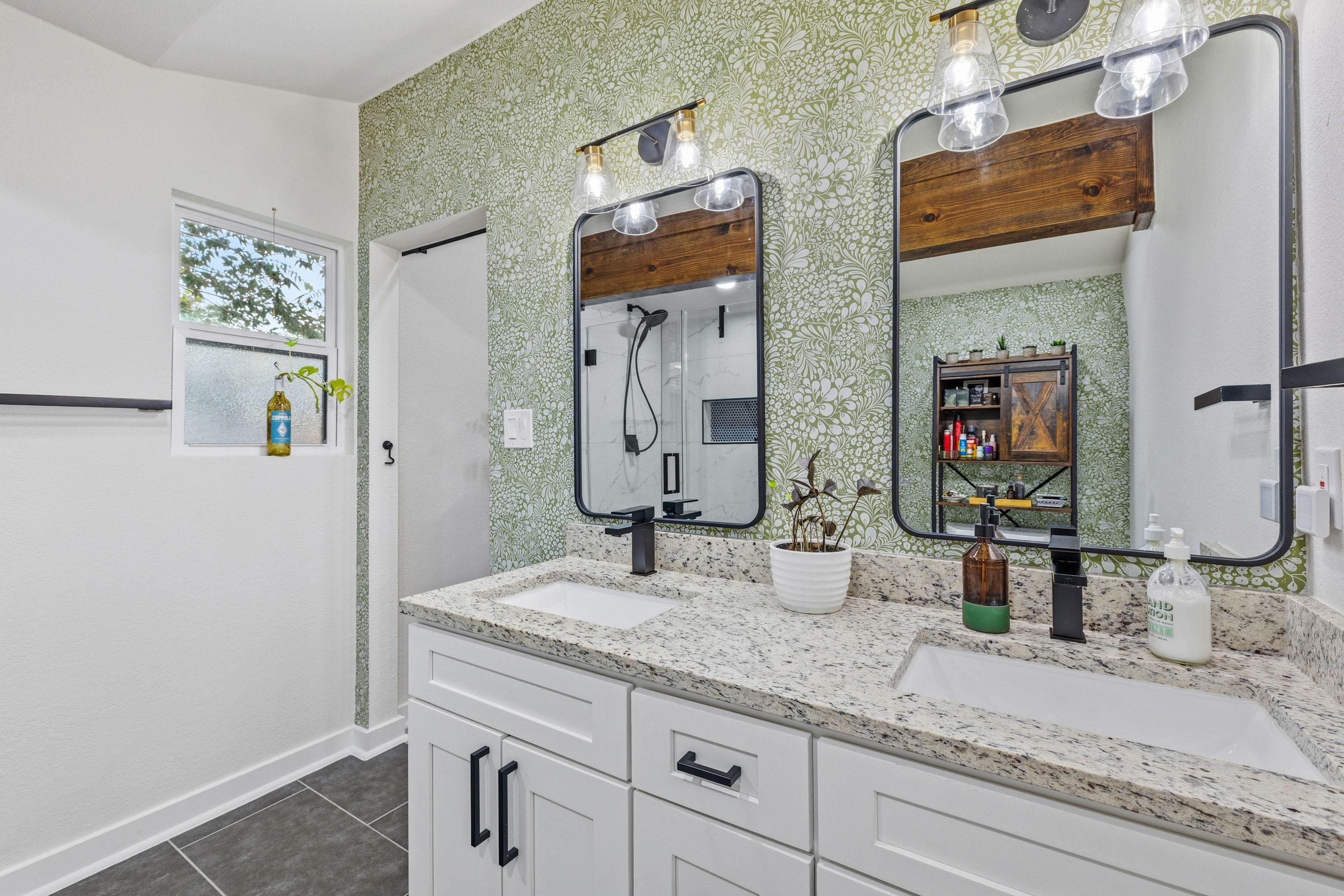4805 Spring Meadow Cove Austin, TX 78744 - Photo 12 of 26