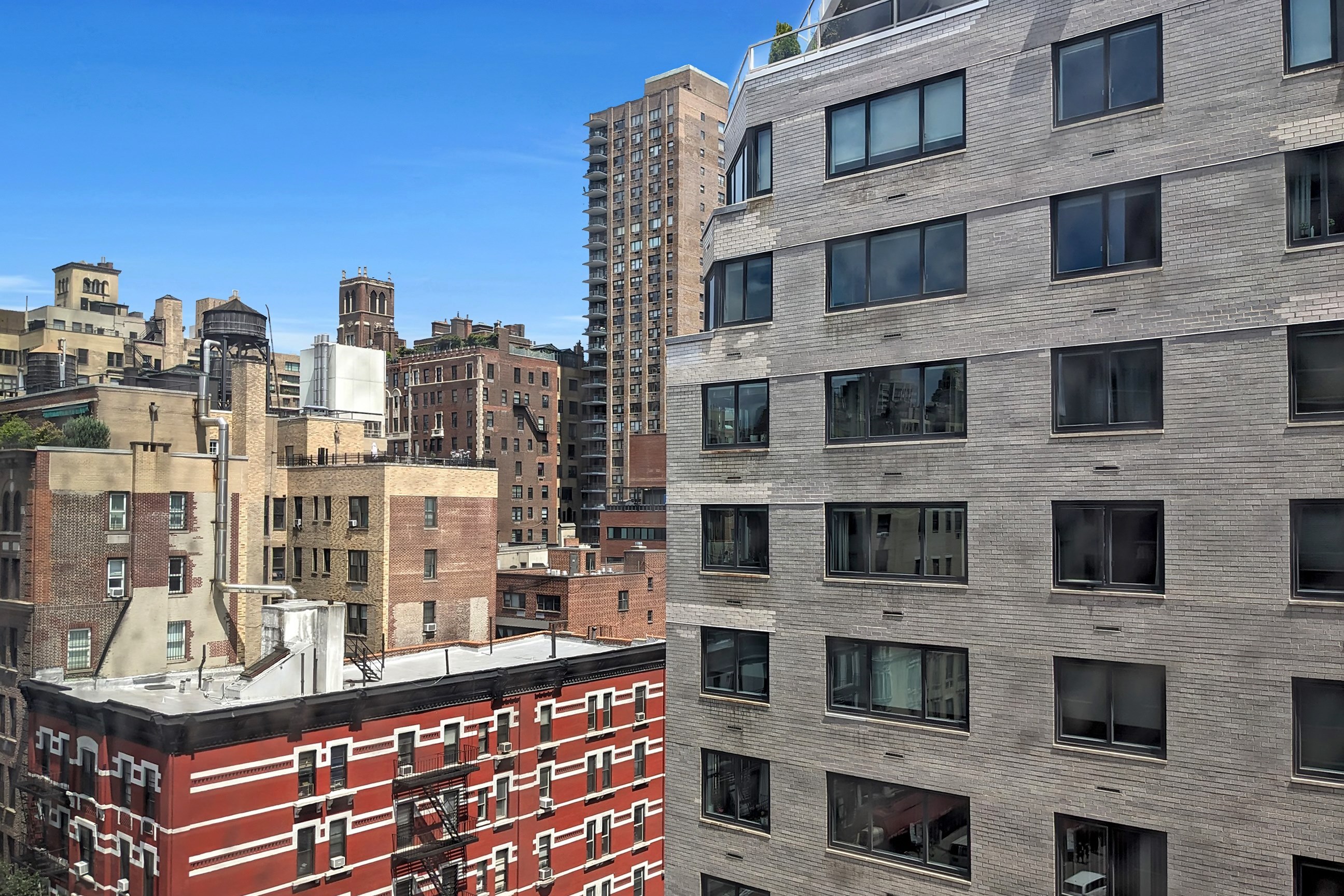 144 East 84th Street, Unit 10E Manhattan, NY 10028 - Photo 3 of 15