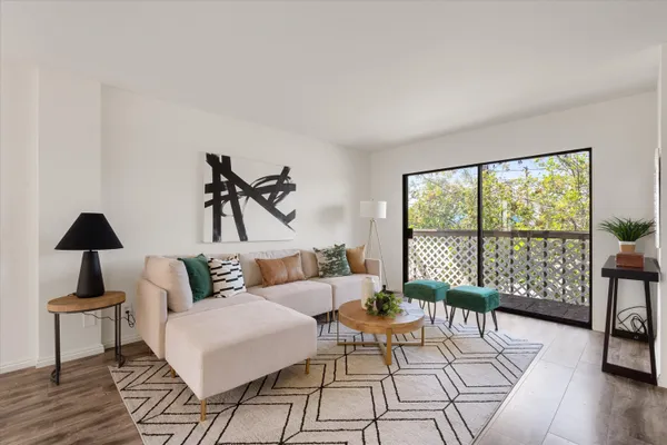 $525,000 | 850 West 157th Street, Unit 6, Gardena, CA 90247