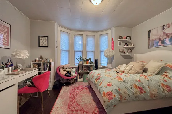 $2,650 | 603 Bennington Street, Unit 1, Boston, MA 02128