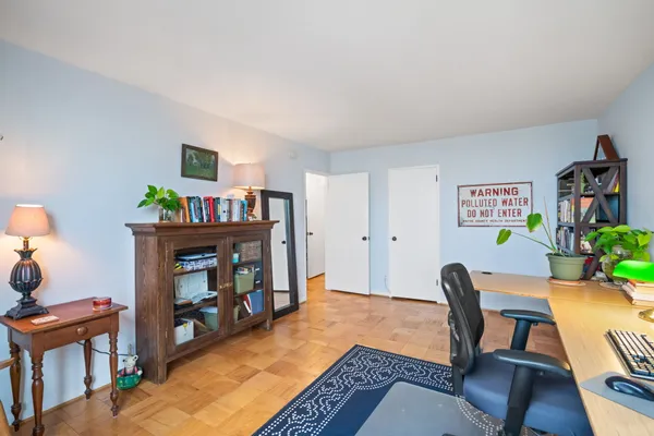 Contact Agent | 5101 River Road, Unit 901, Bethesda, MD 20816