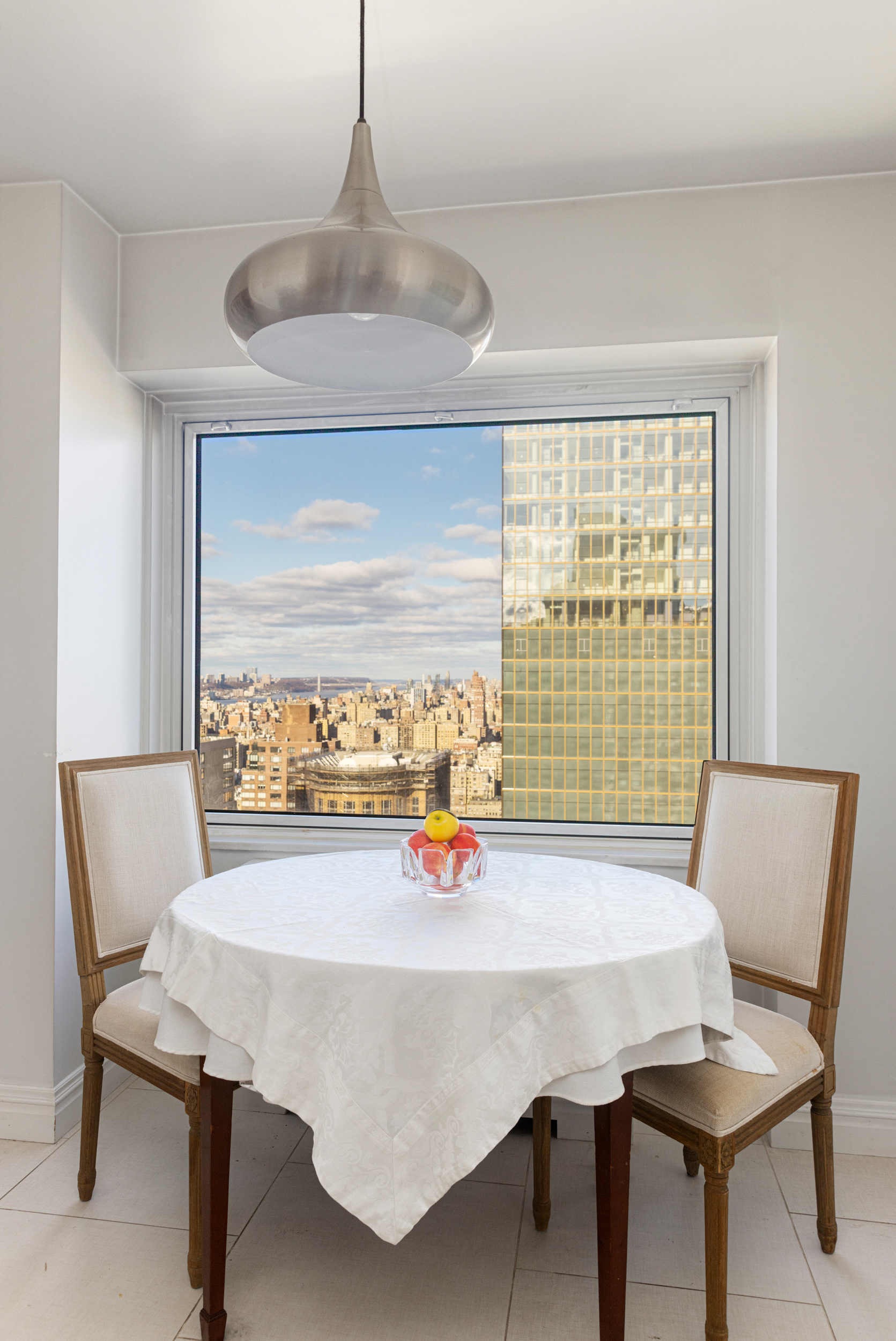 20 West 64th Street, Unit 39K Manhattan, NY 10023 - Photo 5 of 14