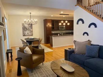 $799,999 | 1047 Hickory Drive, Western Springs, IL 60558