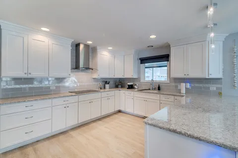 $1,295,000 | 17 Clipper Court, Berlin, MD 21811