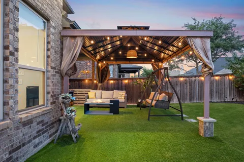 $699,000 | 5737 Amphora Avenue, McKinney, TX 75070
