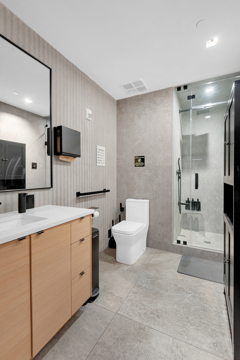32 West 39th Street, Unit 7 Manhattan, NY 10018 - Photo 7 of 8