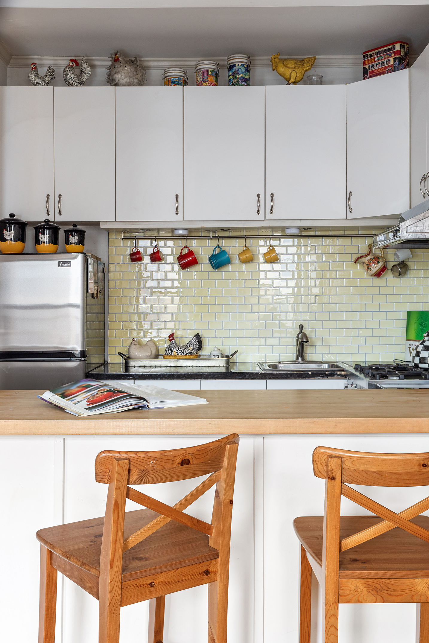 657 West 183rd Street Manhattan, NY 10033 - Photo 16 of 22 a view of a kitchen with appliances