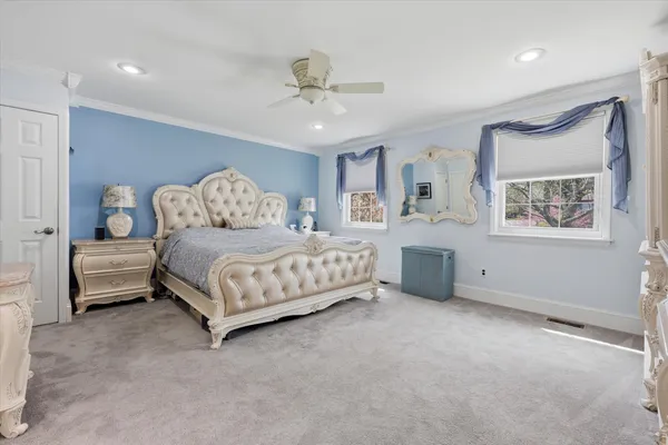 $709,000 | 1 Yardley Court, Mount Laurel, NJ 08054