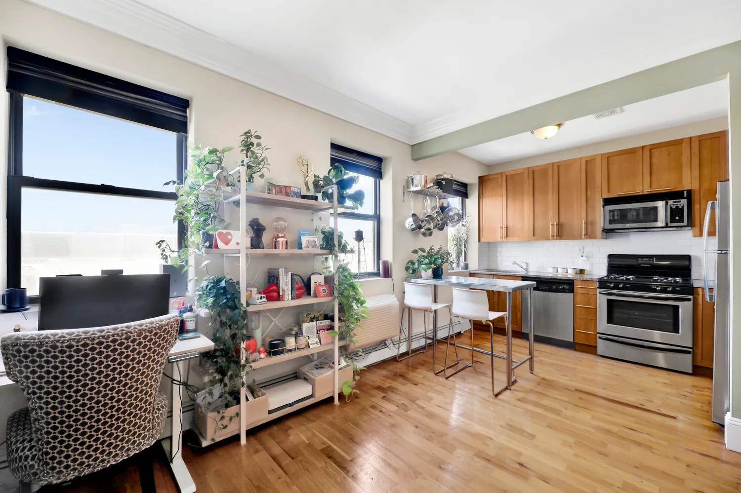 $4,500 | 36 Russell Street, Unit 22 | Greenpoint