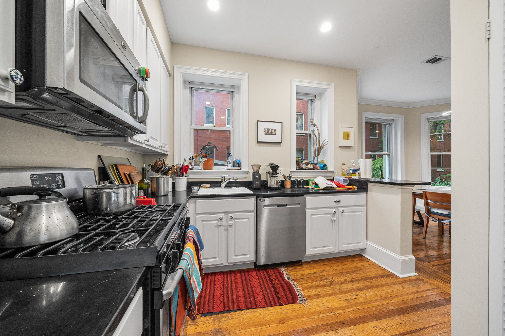1423 R Street Northwest, Unit 105 Washington, DC 20009 - Photo 13 of 23