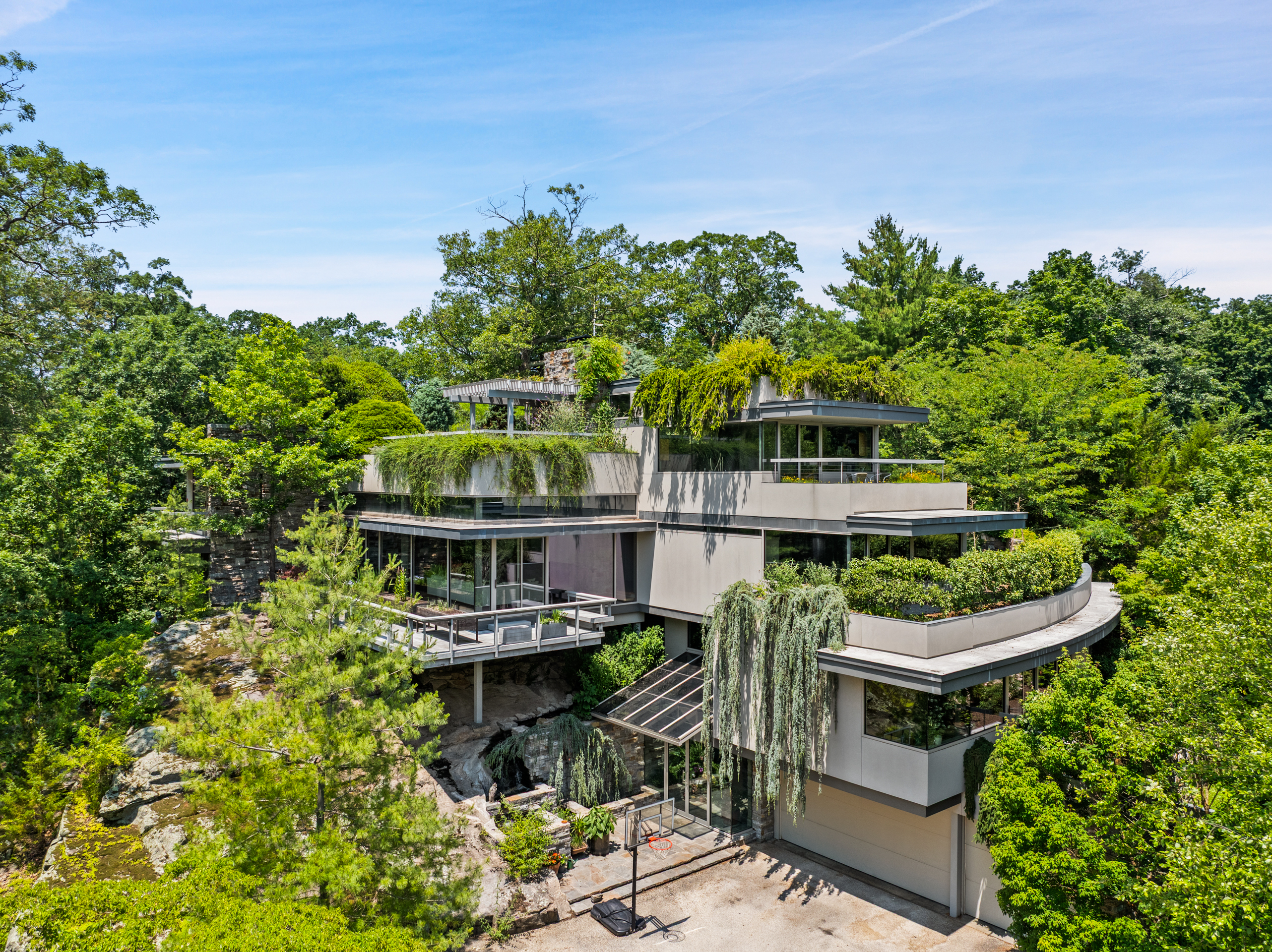 Stanwich Road Greenwich, CT 06830 - Photo 8 of 40