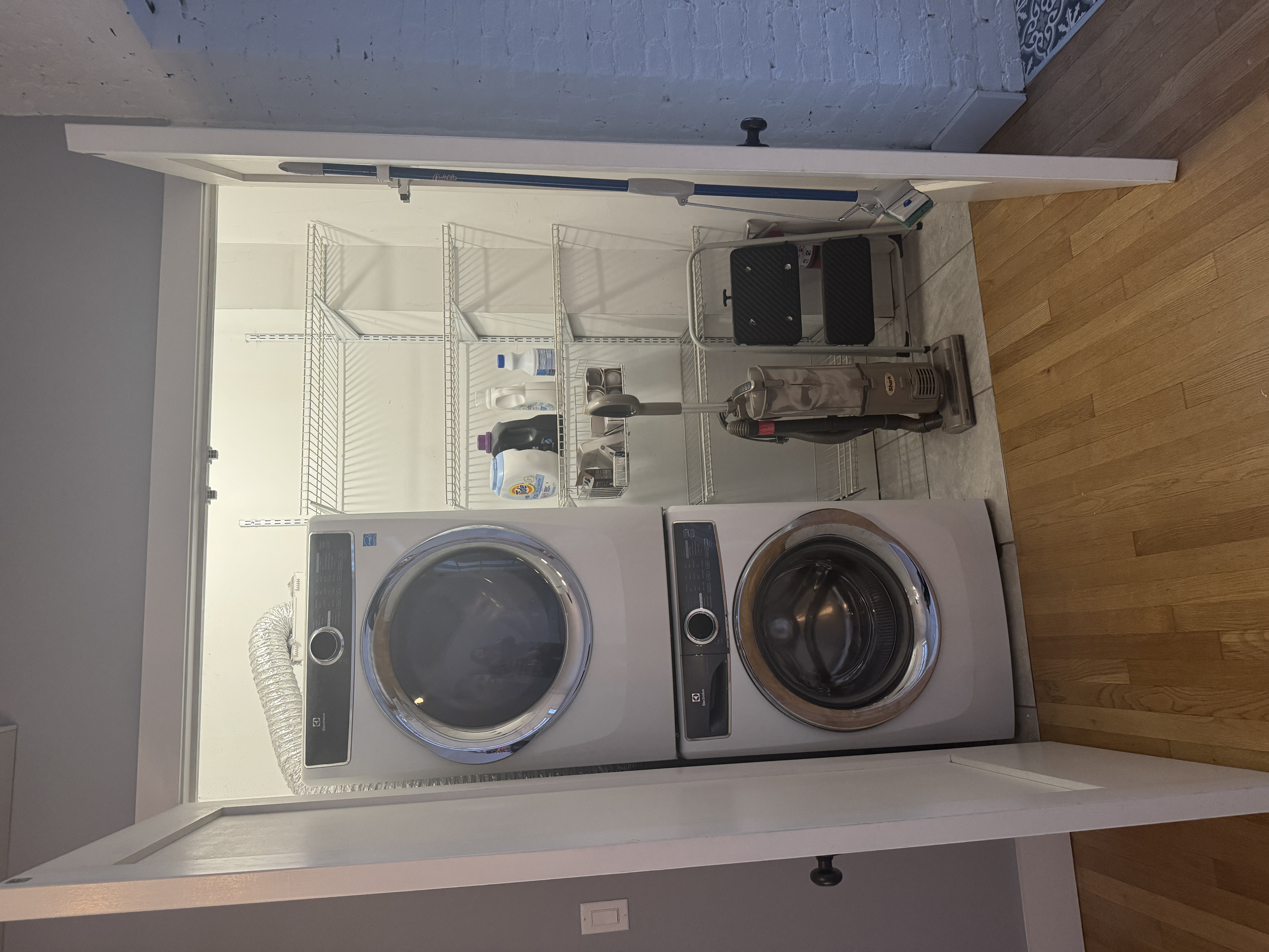 285 Empire Boulevard Brooklyn, NY 11225 - Photo 5 of 18 a utility room with dryer and washer