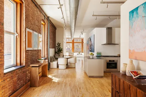 $2,995,000 | 25 East 4th Street, Unit 2 | NoHo