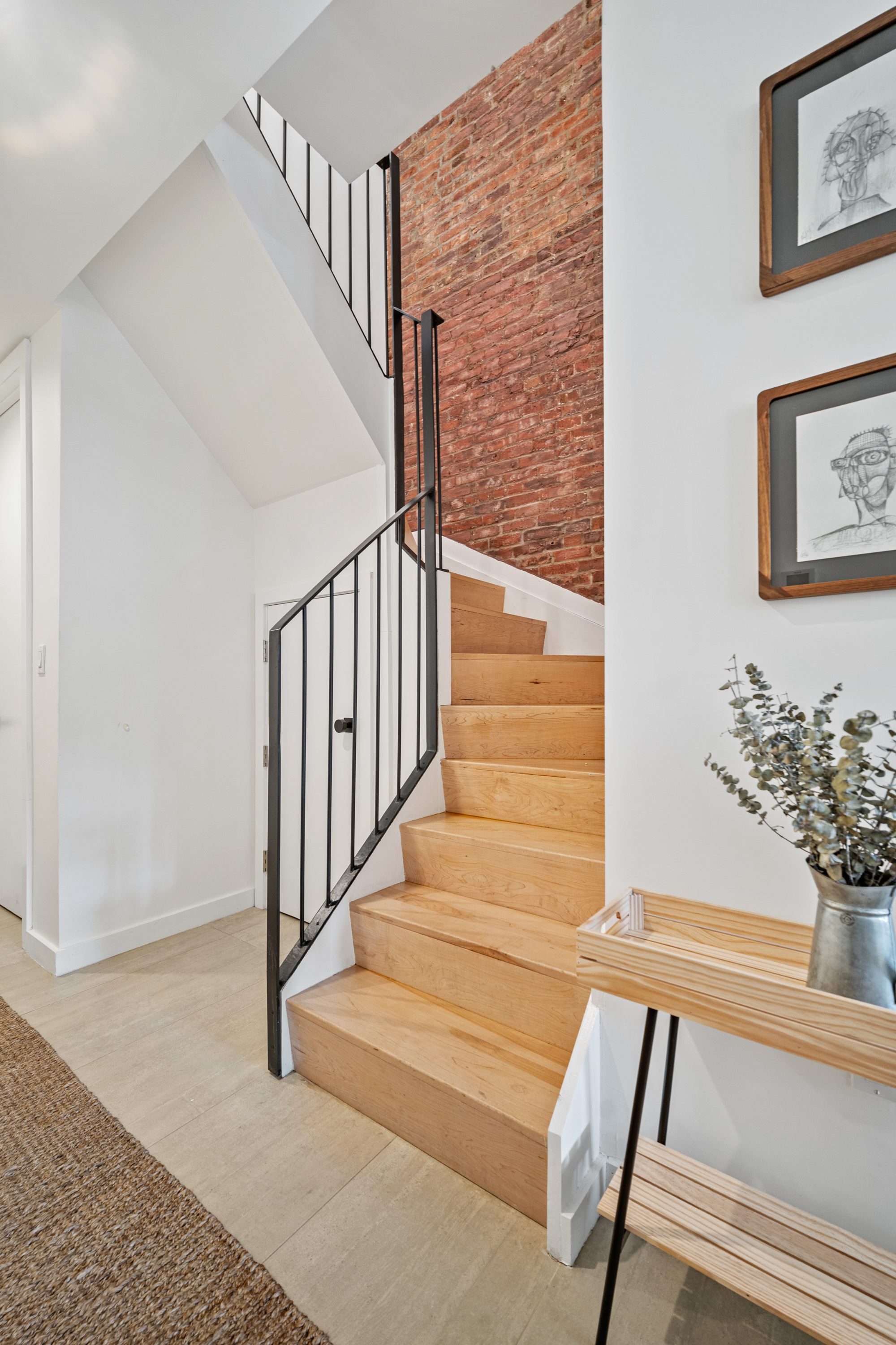 88 Lexington Avenue, Unit 1A Brooklyn, NY 11238 - Photo 7 of 13 a view of entryway and hall