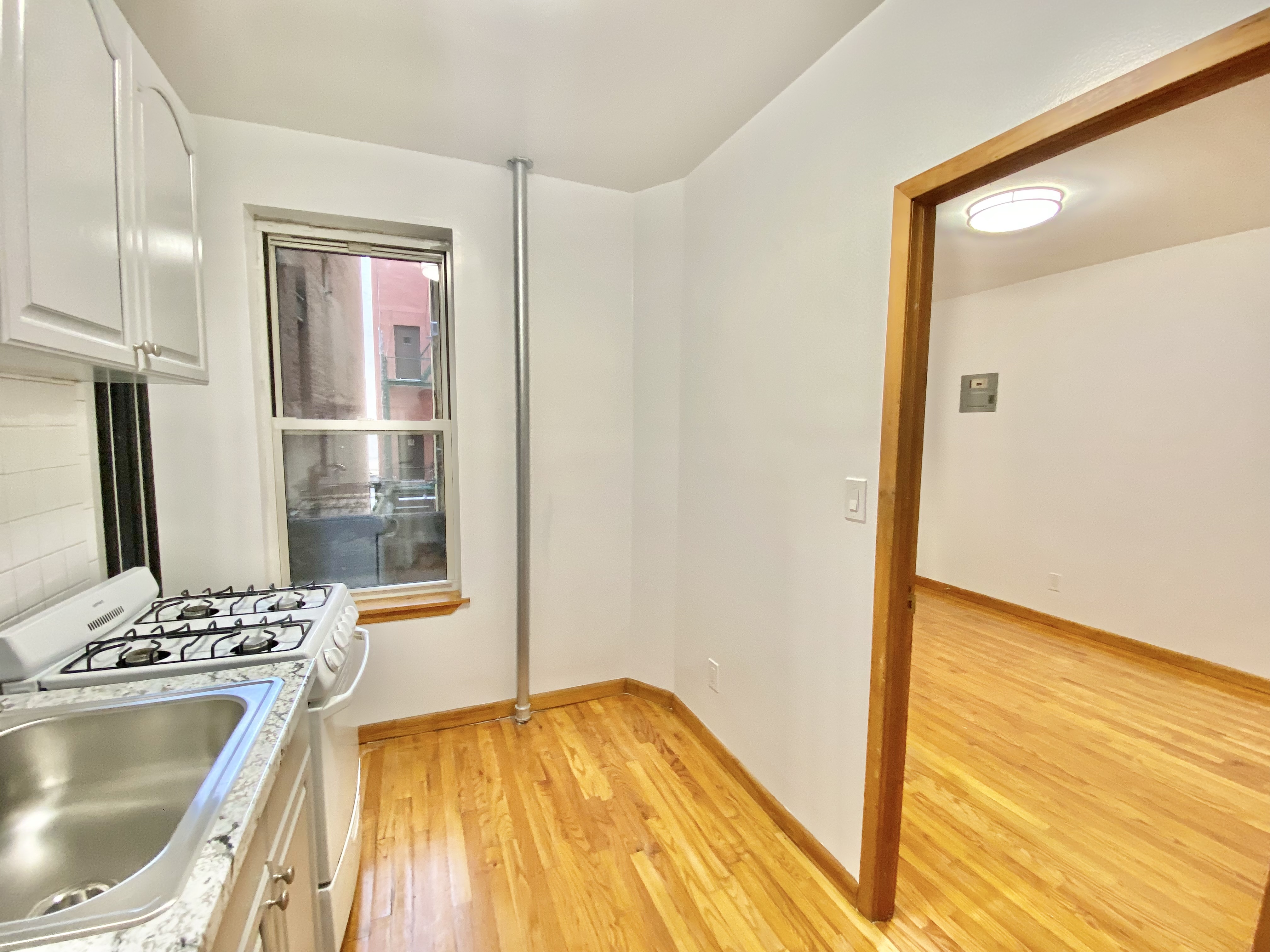 328 East 9th Street, Unit 3 Manhattan, NY 10003 - Photo 5 of 7