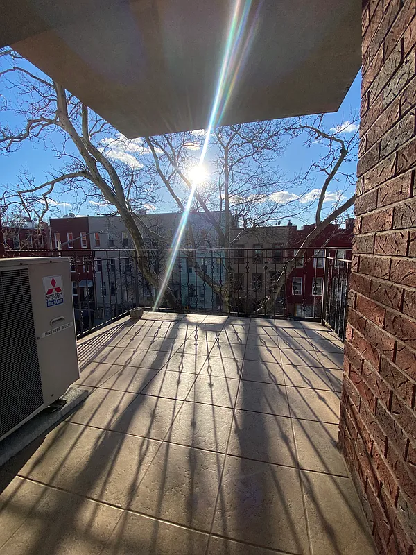 198 Monitor Street, Unit 2A Brooklyn, NY 11222 - Photo 11 of 15 Gallery Image 11