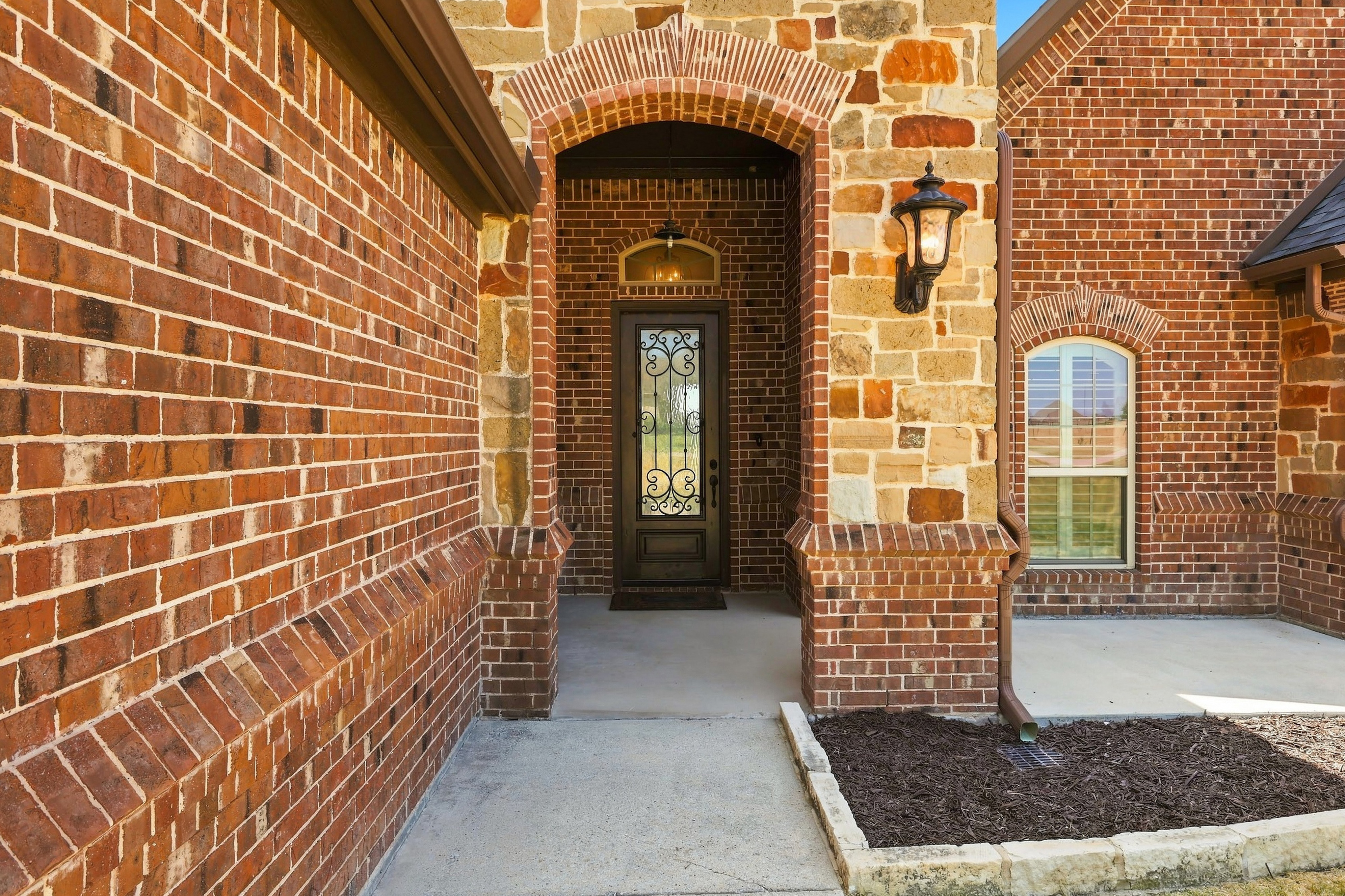 420 Hartley Way Azle, TX 76020 - Photo 5 of 68 Gallery Image 5