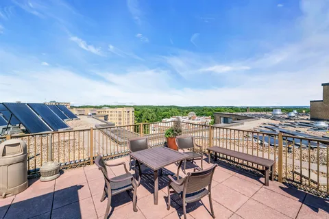 $435,000 | 4740 Connecticut Avenue Northwest, Unit 1007, Washington, DC 20008