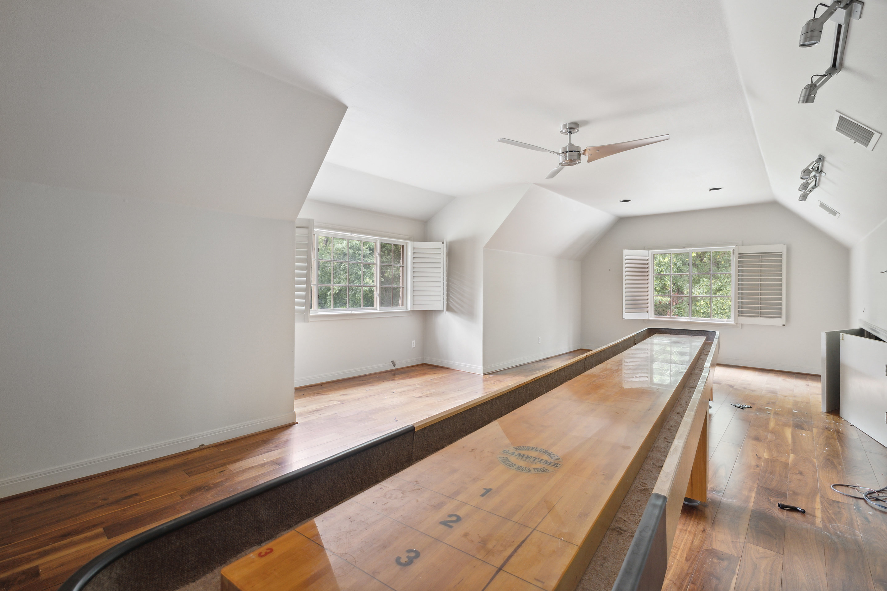 1505 Rockcliff Road Austin, TX 78746 - Photo 16 of 40