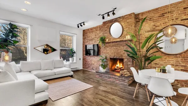 $795,000 | 354 West 23rd Street, Unit 2A | Chelsea