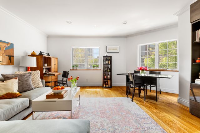 $3,750 | 85 Hudson Avenue, Unit 2B | Vinegar Hill