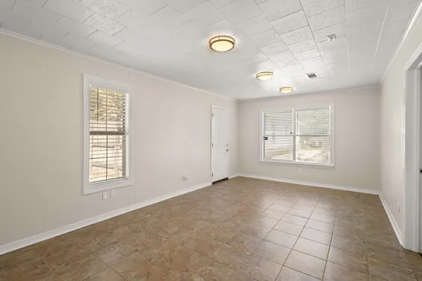 $1,600 | 2240 11th Street, Unit D, Mandeville, LA 70471
