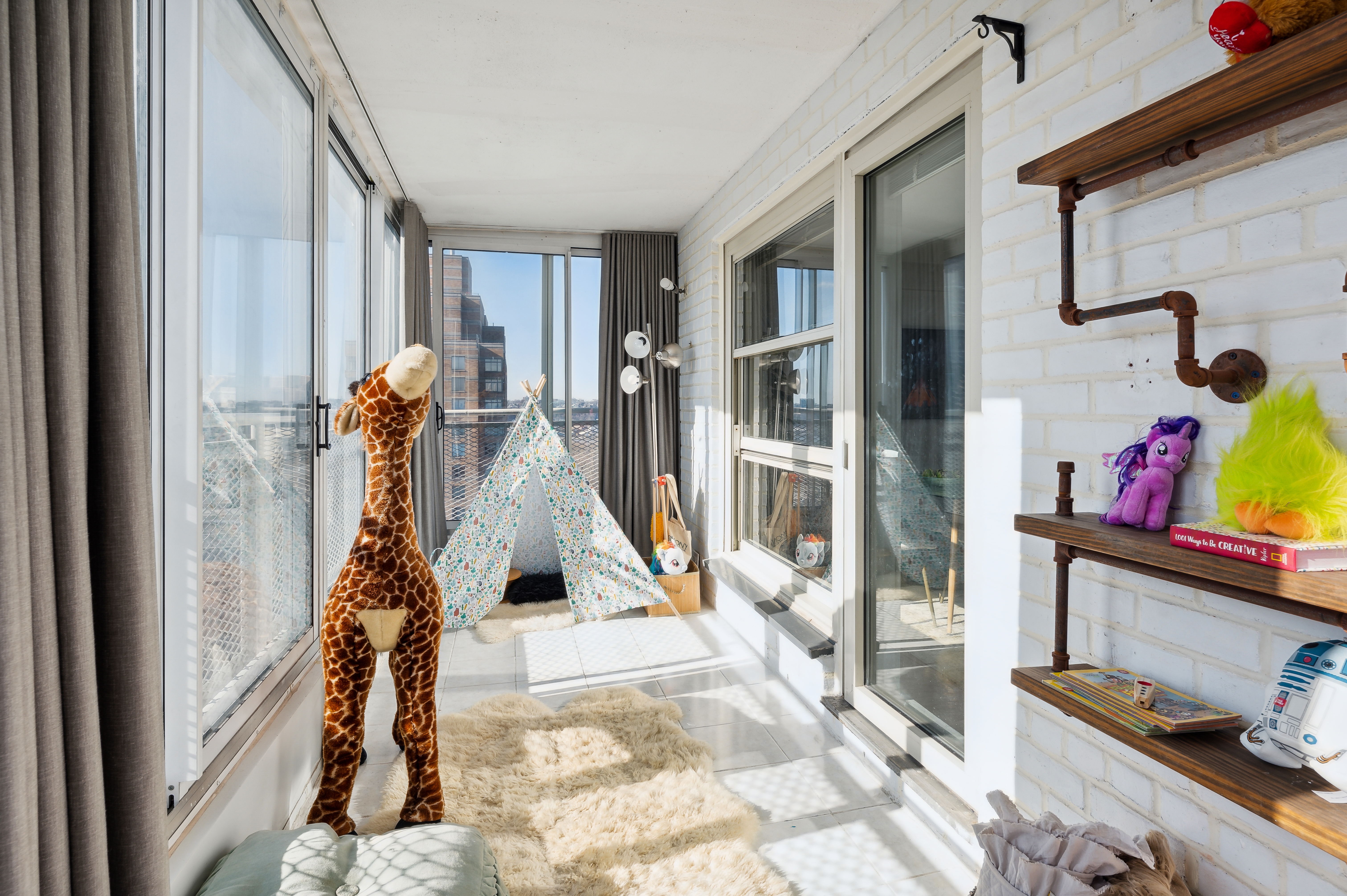 549 West 123rd Street, Unit 20G Manhattan, NY 10027 - Photo 4 of 18