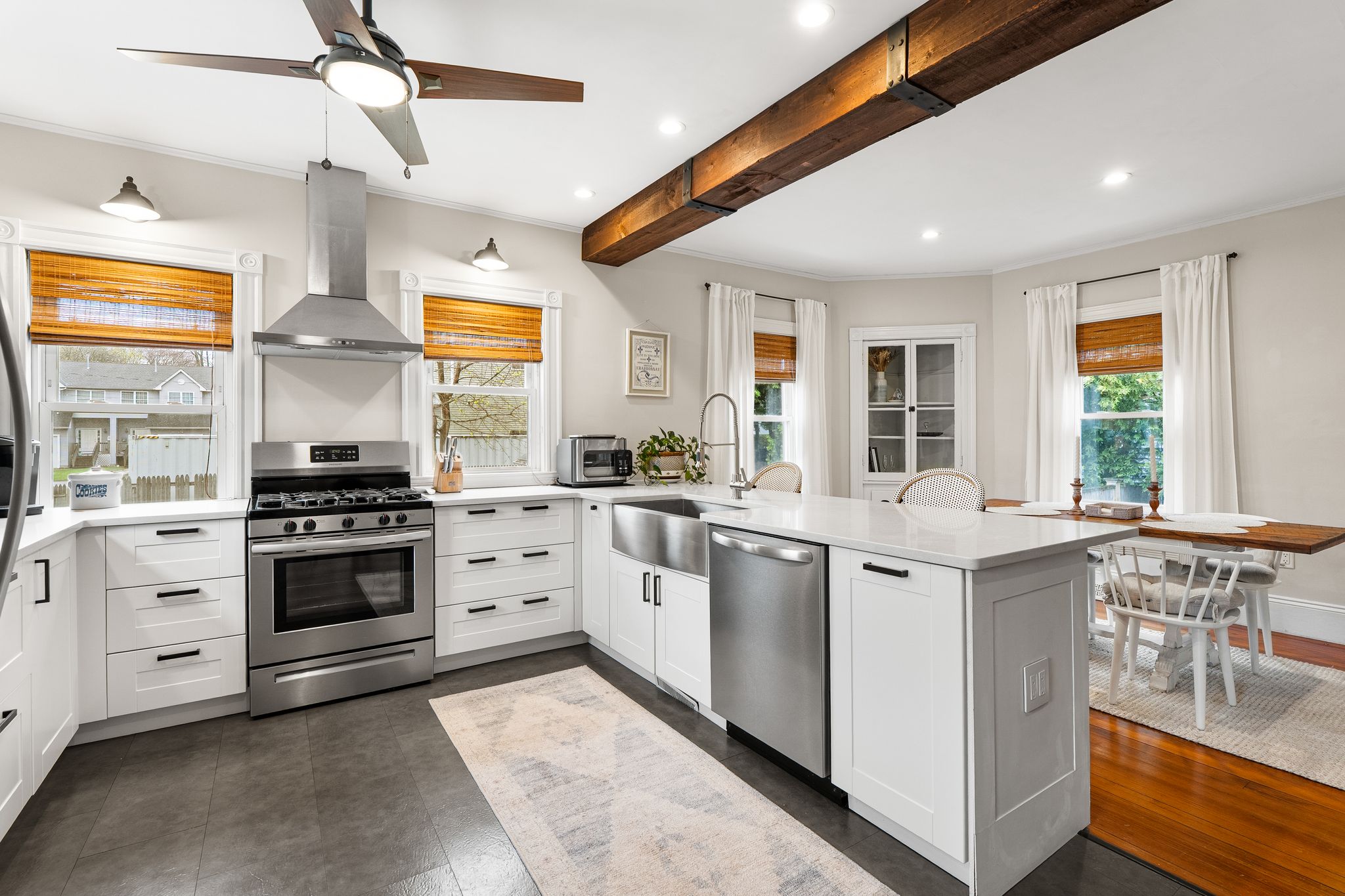 11 Draper Road Framingham, MA 01702 - Photo 5 of 21